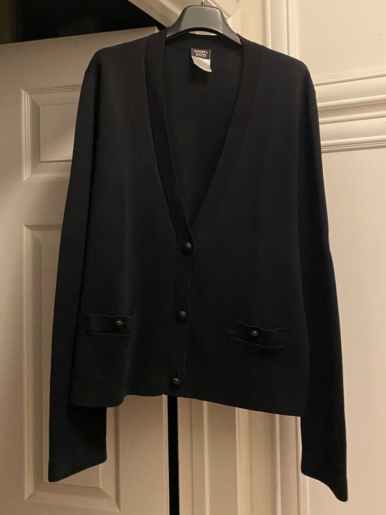 Other - Chanel cardigan